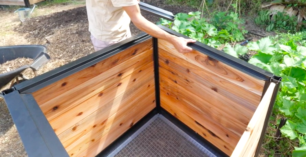 How to Install the Home Composter - The CarbonCycle Company